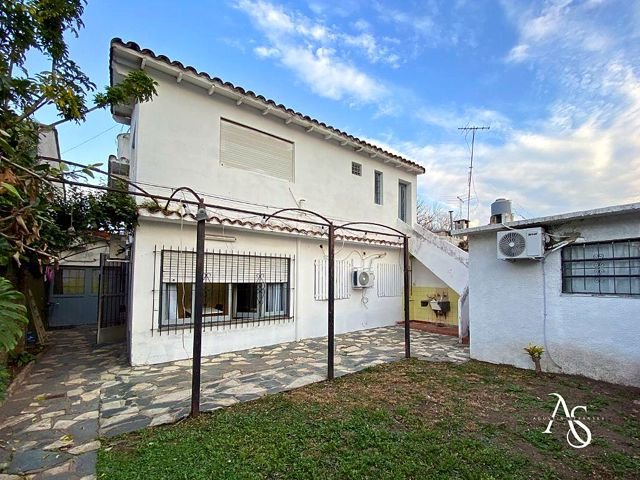 Casa vista desde el parque